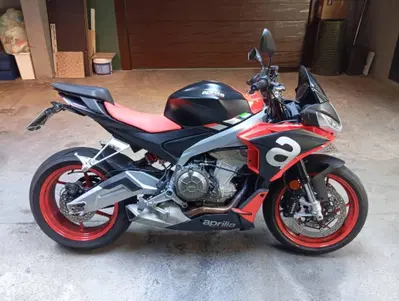 Aprilia Tuono 660 (2021 - 25) usata