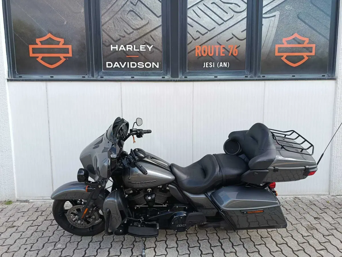 Harley-Davidson 114 Electra Glide Ultra Limited (2021 - 22) - FLHTK (2)