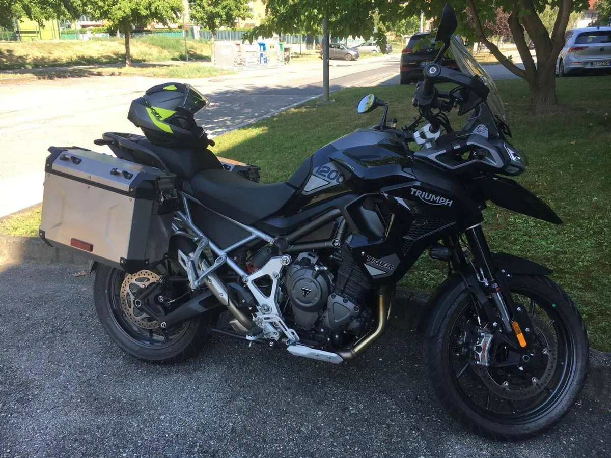 Triumph Tiger 1200 GT Pro (2022 - 23) (2)