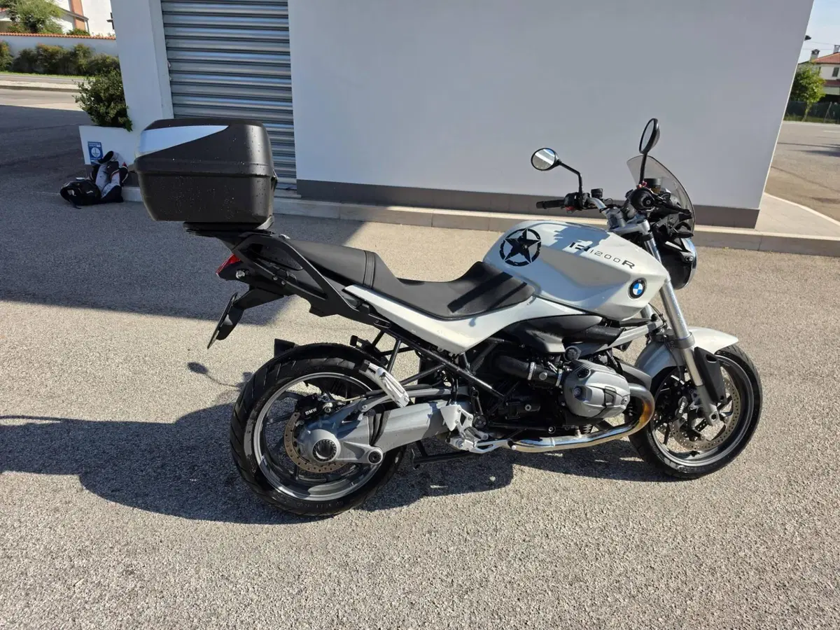 Bmw R 1200 R (2011 - 14) (4)