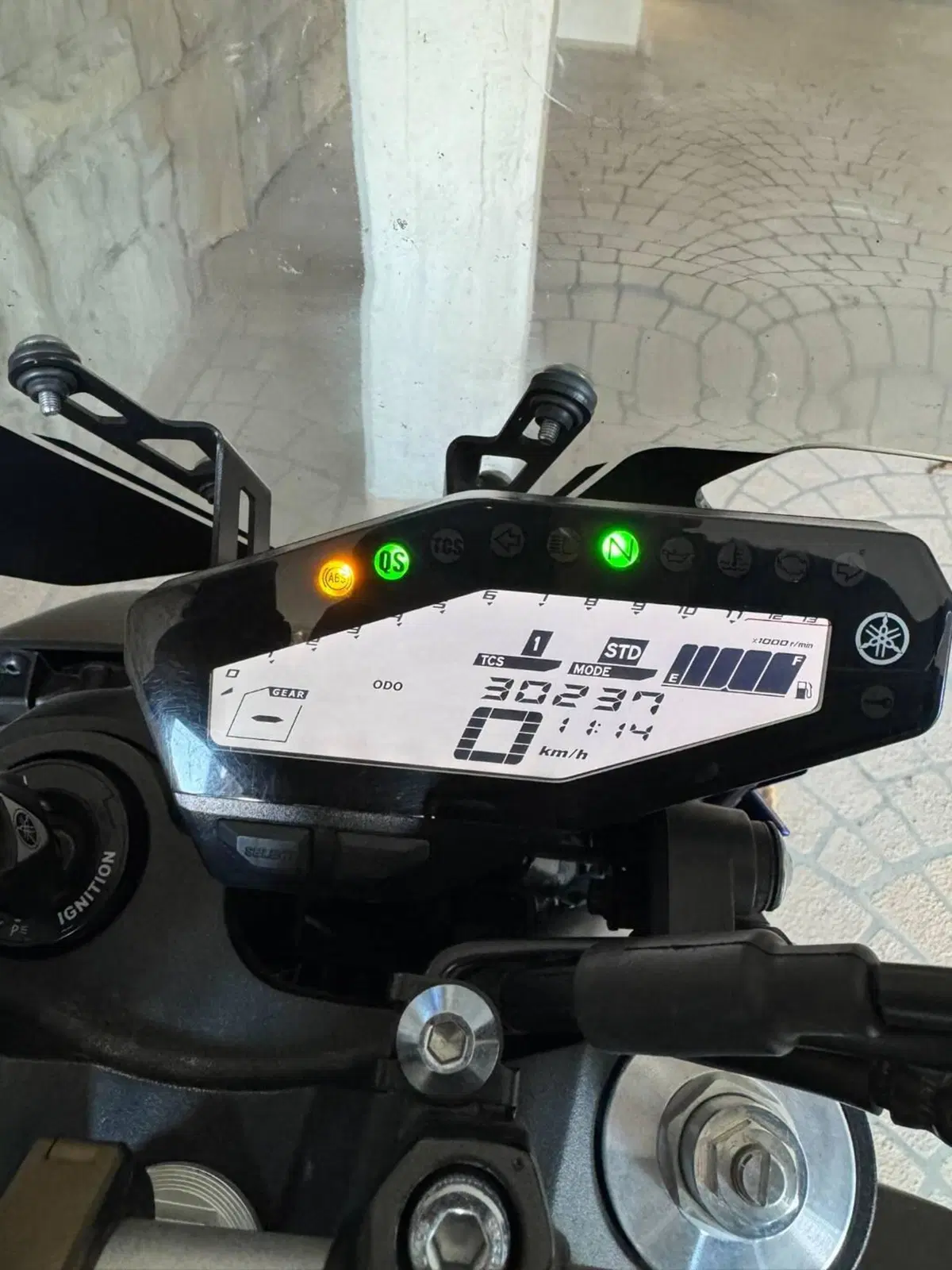 Yamaha MT-09 (2017 - 20) (3)