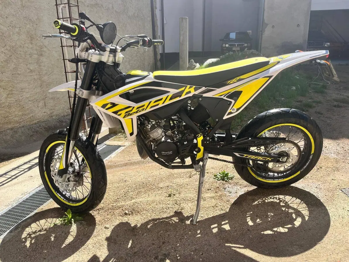 Betamotor RR 50 Motard Track (2021 - 26) (2)