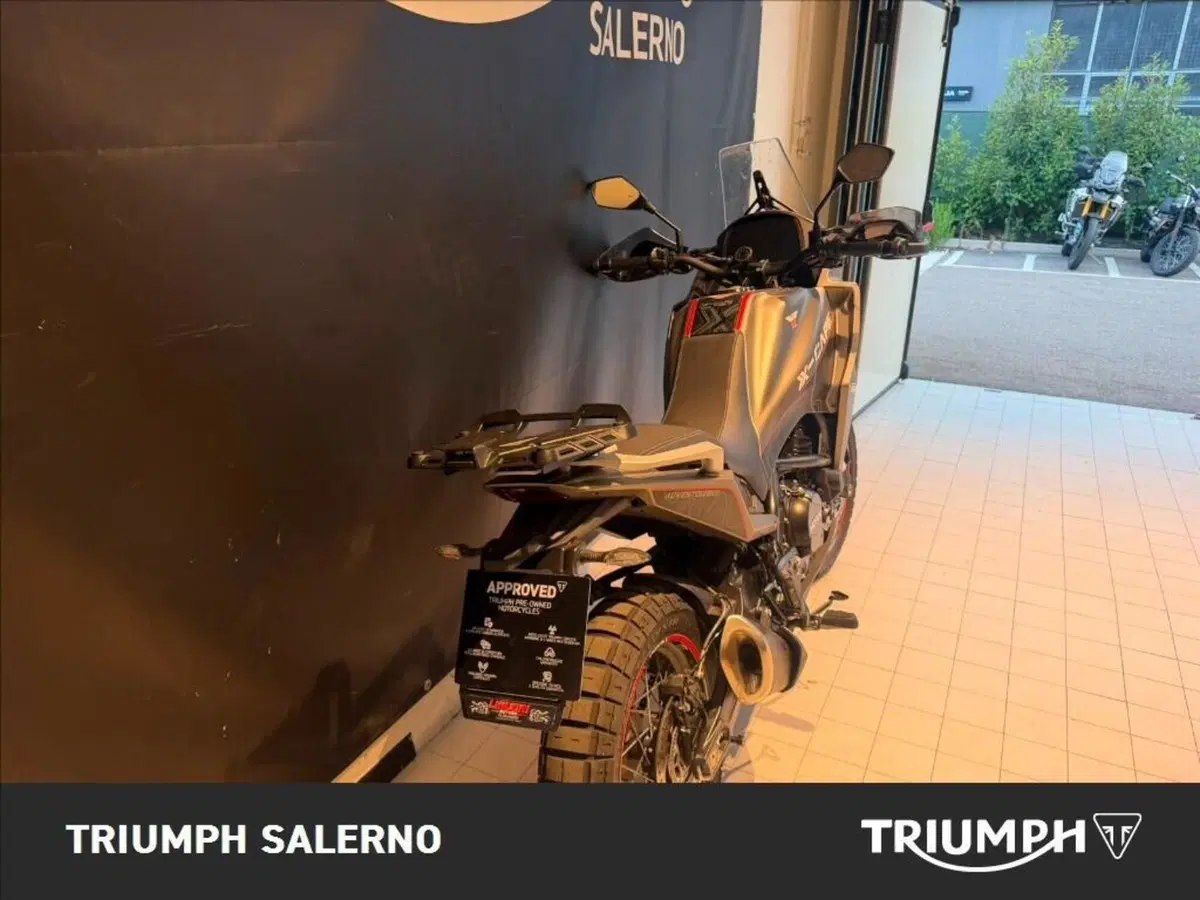 Moto Morini X-Cape 650 (2021 - 26) (4)