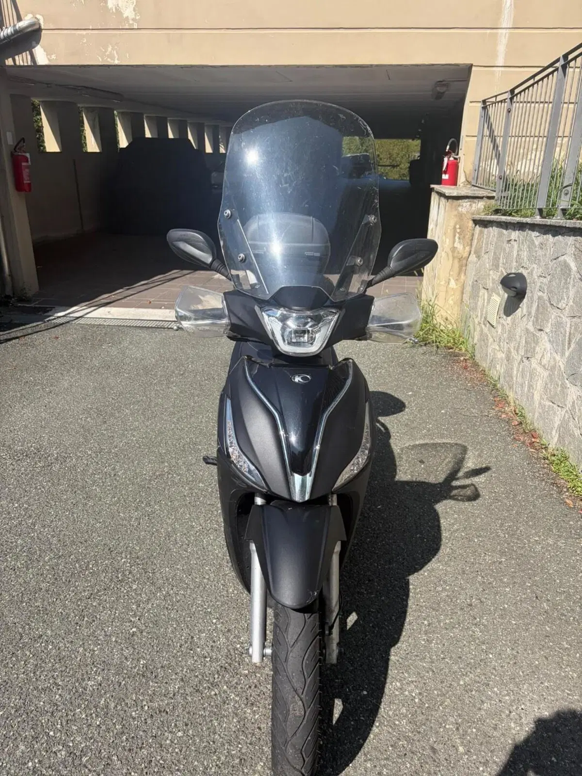 Kymco People 125i One (2021 - 25) (4)