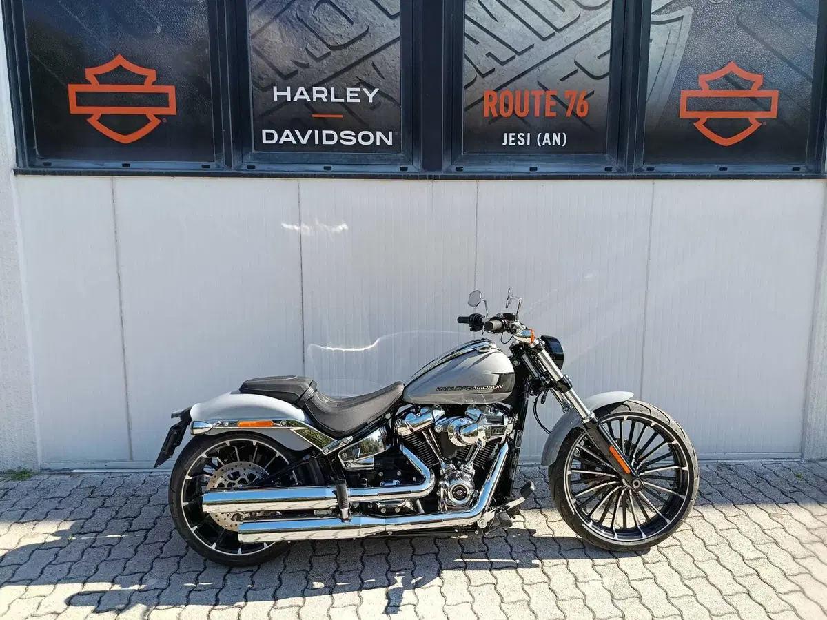 Harley-Davidson Breakout 117 (2023 - 24)