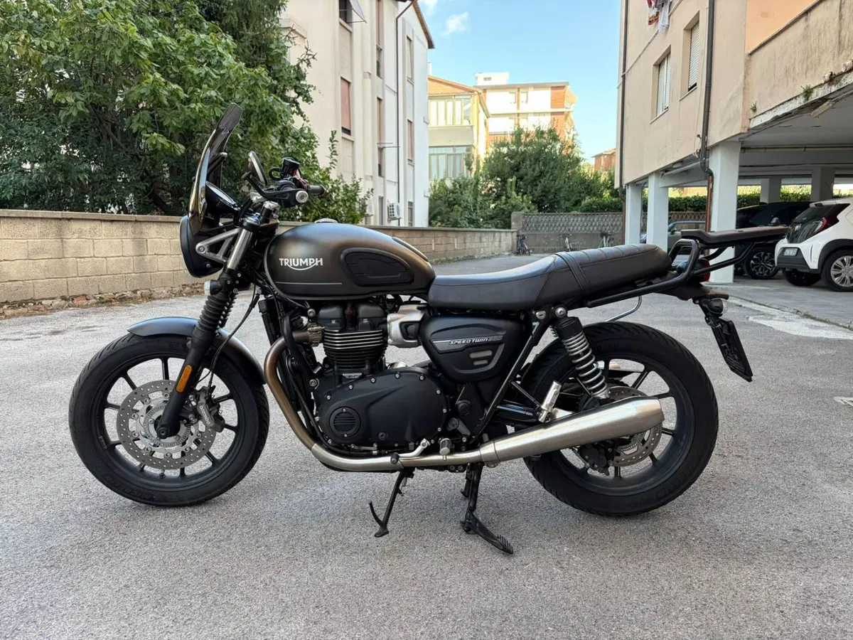 Triumph Street Twin EC1 Special Edition (2022 - 23)