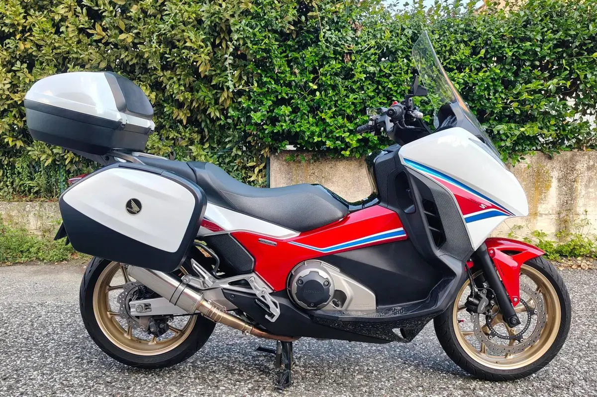 Honda Integra 750 DCT ABS (2014 - 15) (2)