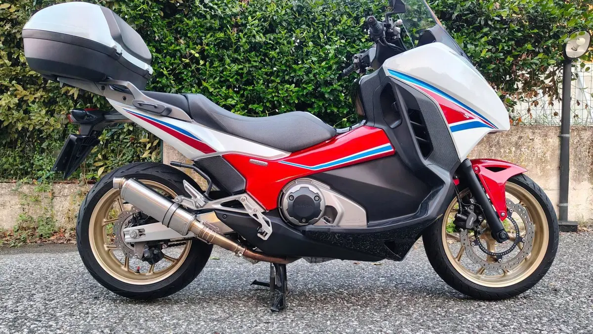 Honda Integra 750 DCT ABS (2014 - 15) (7)