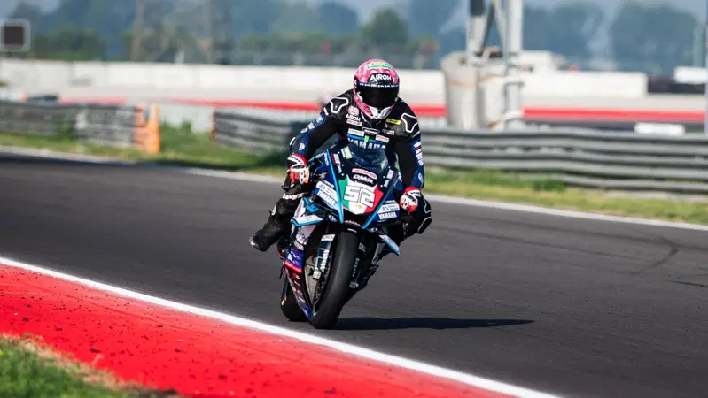 Dunlop CIV 2026, Cremona: Delbianco vince in SBK, Antonelli imperatore della 600, primo scudetto per Bianchi [RISULTATI]