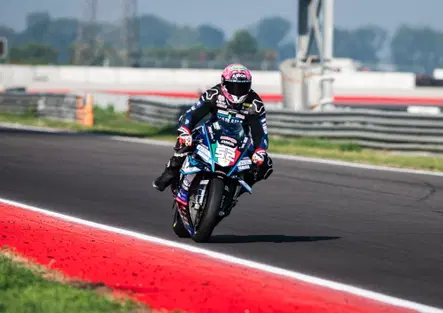 Dunlop CIV 2026, Cremona: Delbianco vince in SBK, Antonelli imperatore della 600, primo scudetto per Bianchi [RISULTATI]