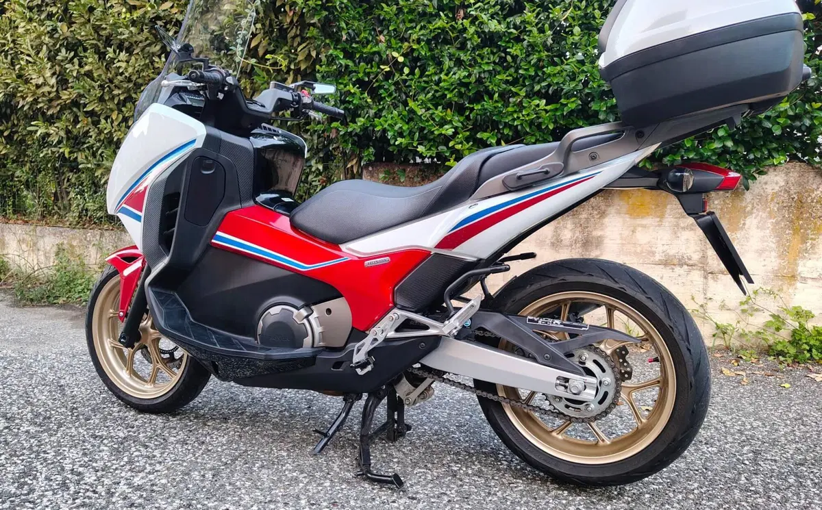 Honda Integra 750 DCT ABS (2014 - 15) (13)