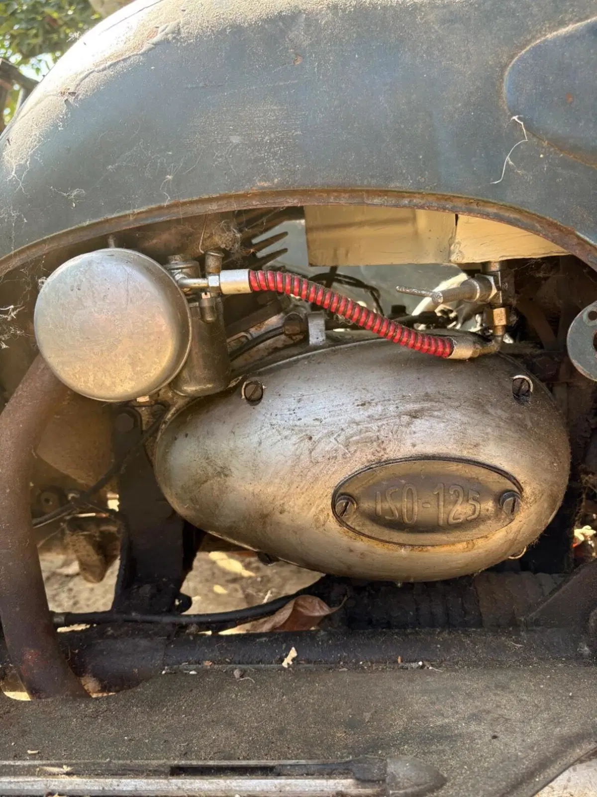 Isomoto ISO 125 Isoscooter anni '50 (4)