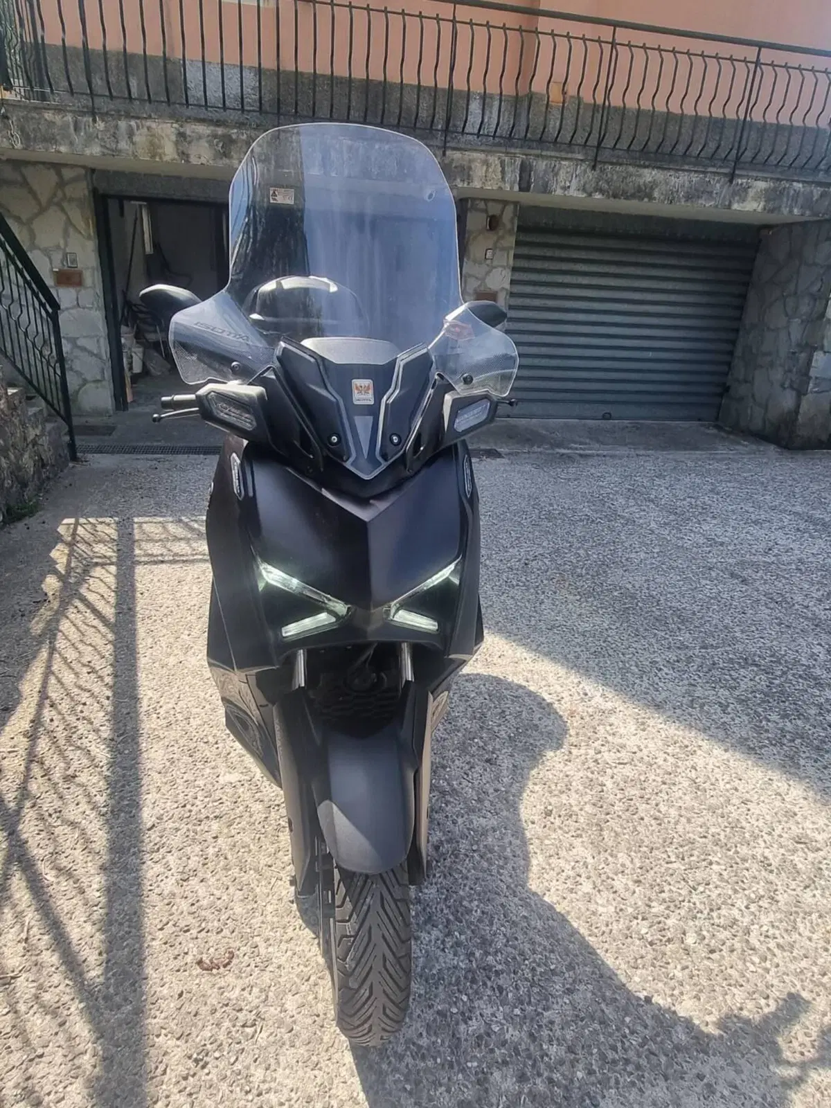 Yamaha X-Max 300 Tech Max (2021 - 24) (5)