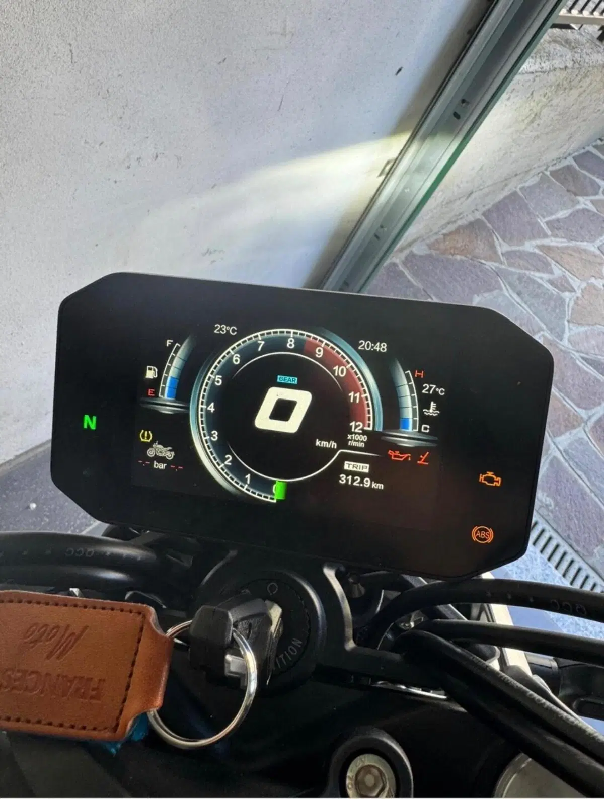 Voge Trofeo 500AC (2022 - 26) (3)