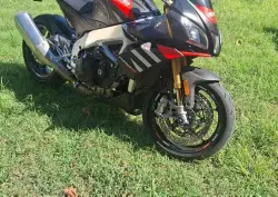Aprilia Tuono V4 Factory (2019 - 20) usata