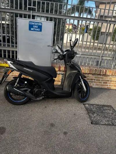 Kymco People 125i S (2021 - 25) usata