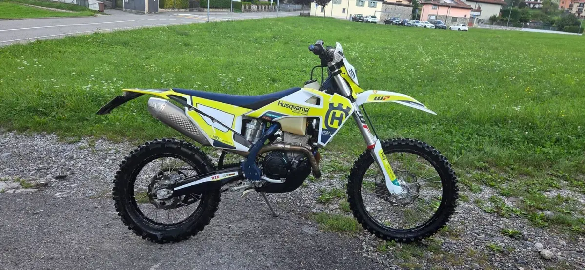 Husqvarna FE 350 (2023) (6)