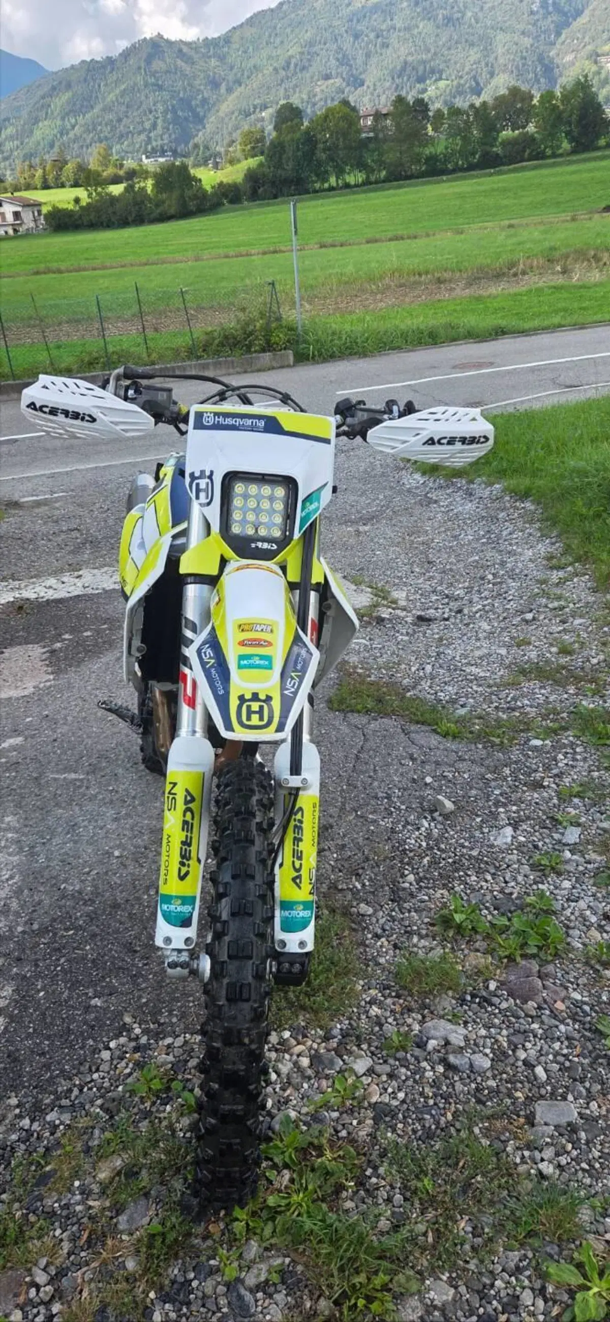 Husqvarna FE 350 (2023) (8)