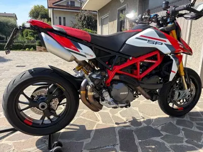 Ducati Hypermotard 950 SP (2022 - 25) usata