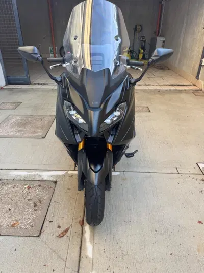 Yamaha T-Max 560 Tech Max (2022 - 24) usata