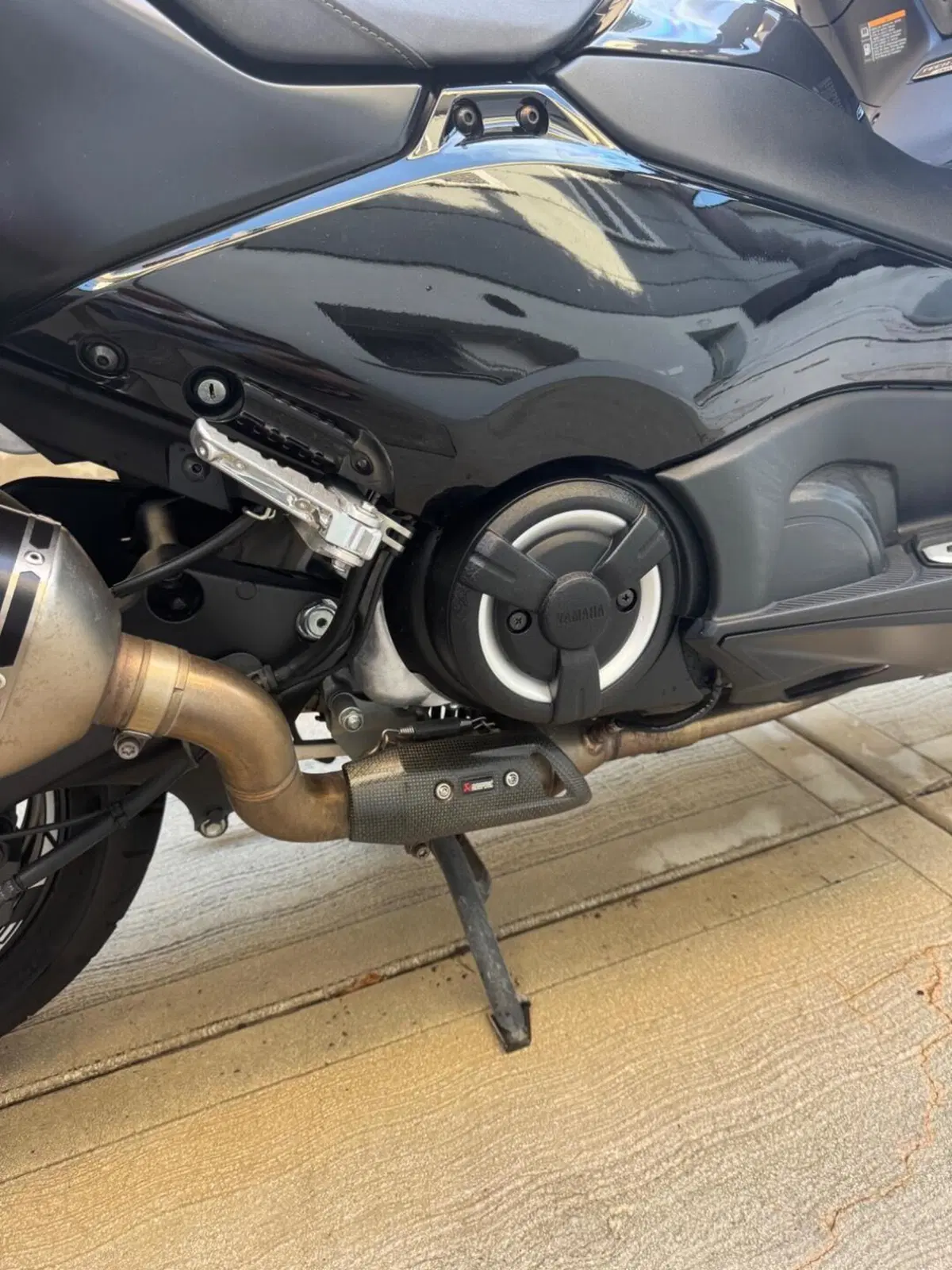 Yamaha T-Max 560 Tech Max (2022 - 24) (6)