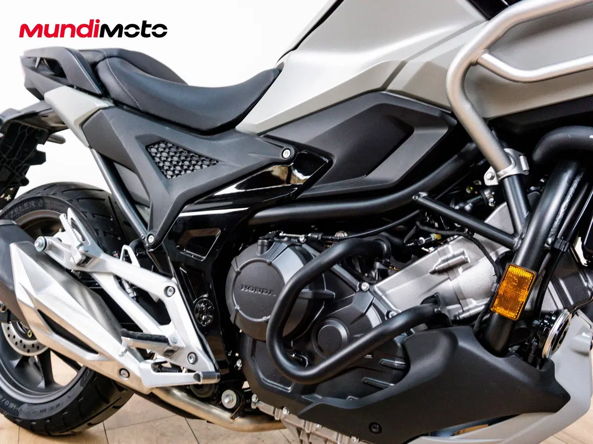 Honda NC 750 X (2025 - 26) (5)