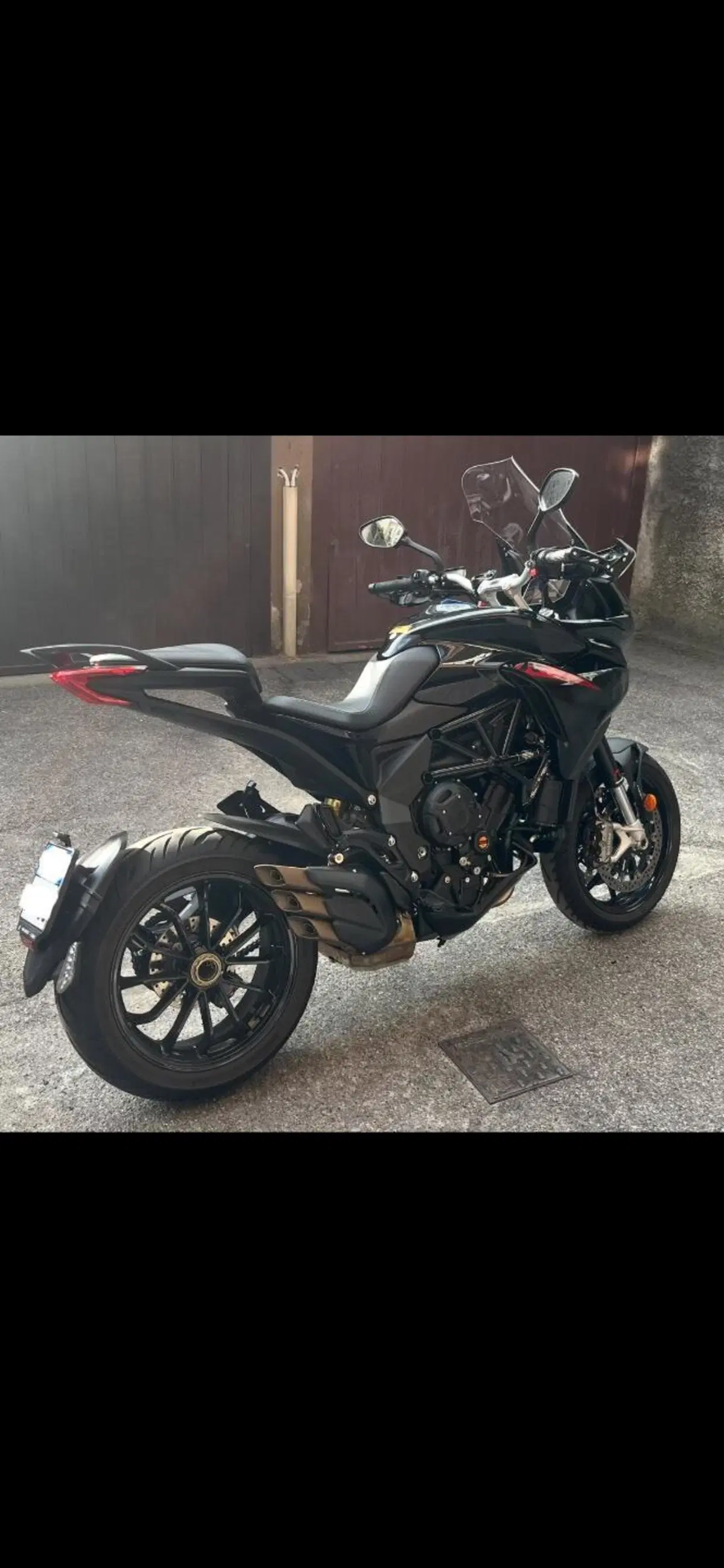 MV Agusta Turismo Veloce 800 R (2023 - 26) (6)