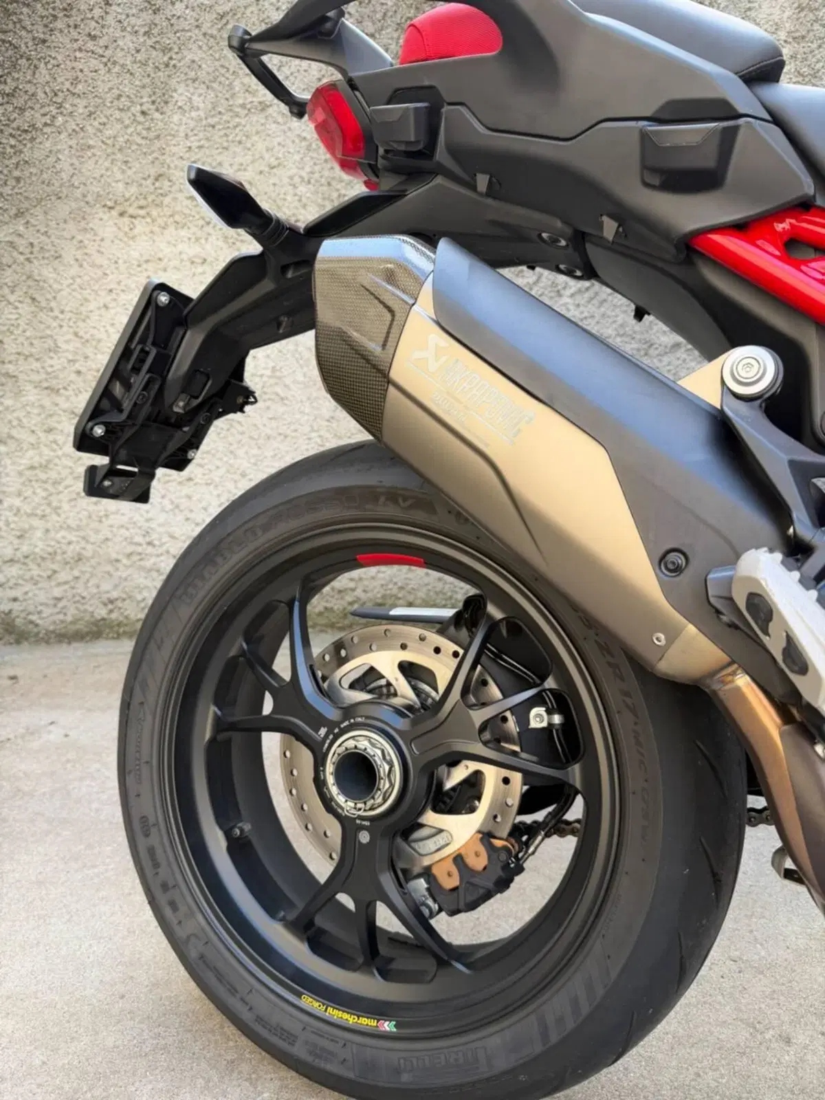 Ducati Multistrada V4 Pikes Peak (2021 - 24) (7)