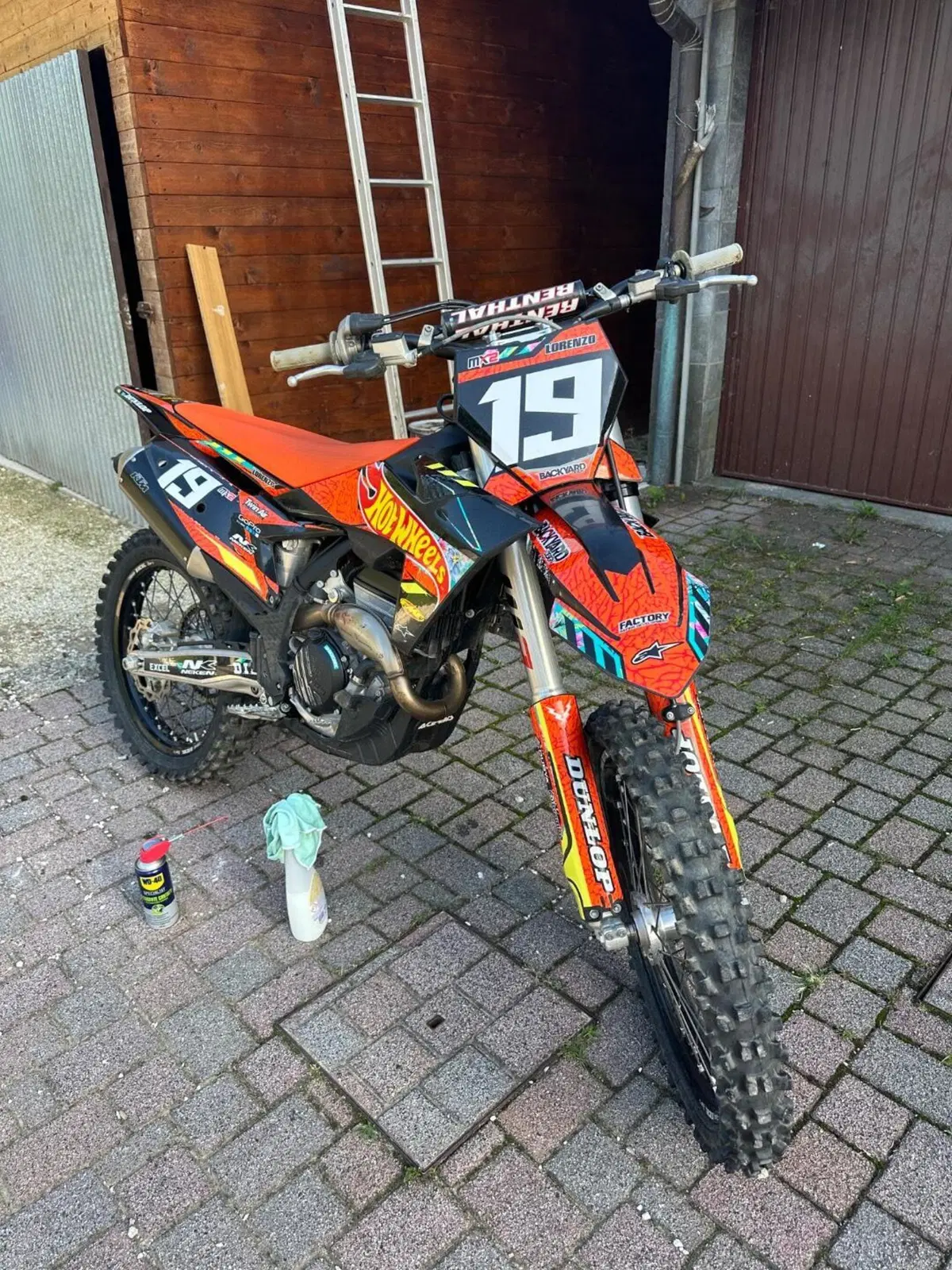 KTM 250 SX-F (2023) (2)