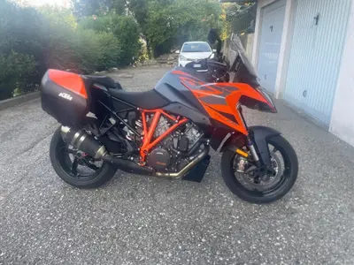 KTM 1290 Super Duke GT (2021 - 25) usata