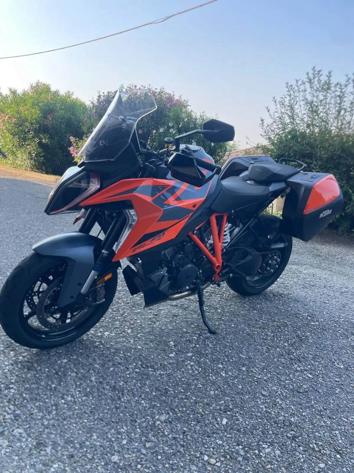 KTM 1290 Super Duke GT (2021 - 25) (3)