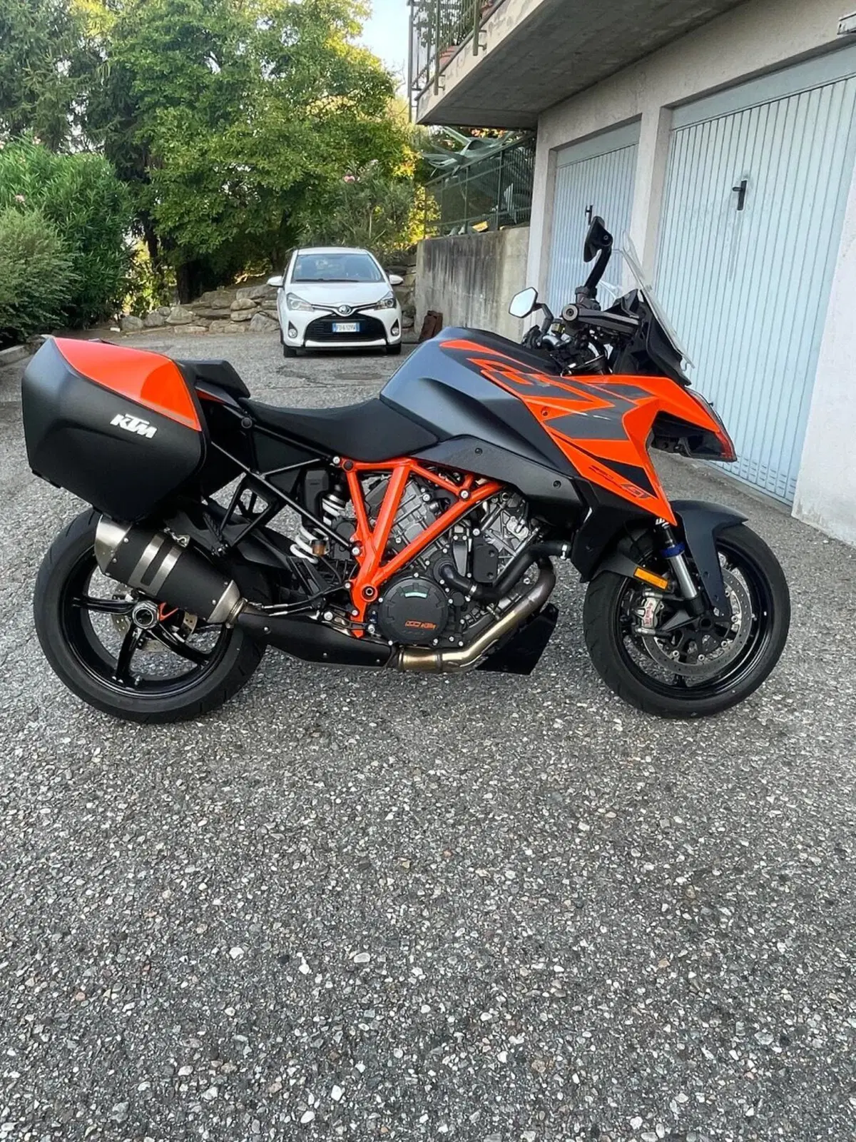 KTM 1290 Super Duke GT (2021 - 25) (5)
