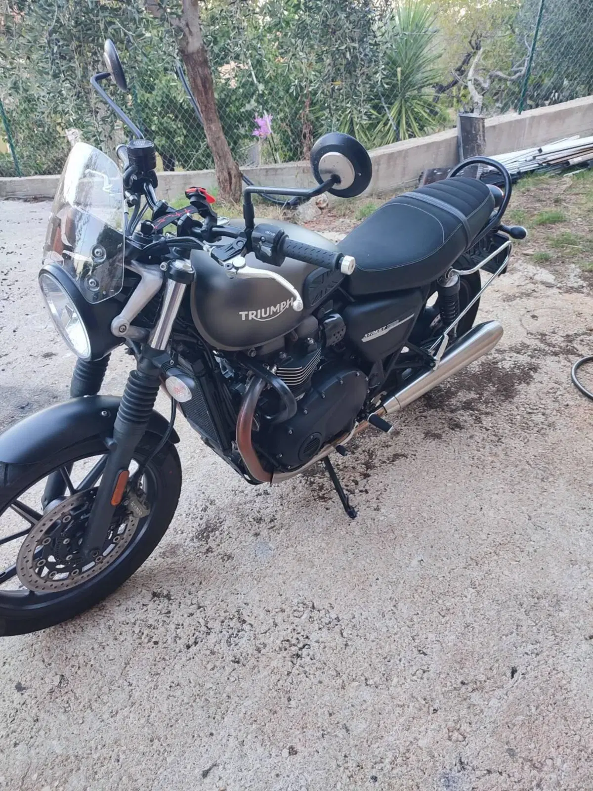 Triumph Street Twin 900 (2019 - 20) (2)