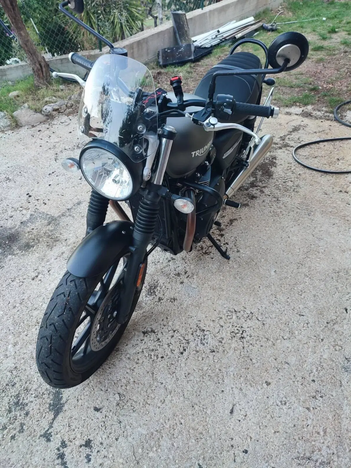 Triumph Street Twin 900 (2019 - 20) (4)