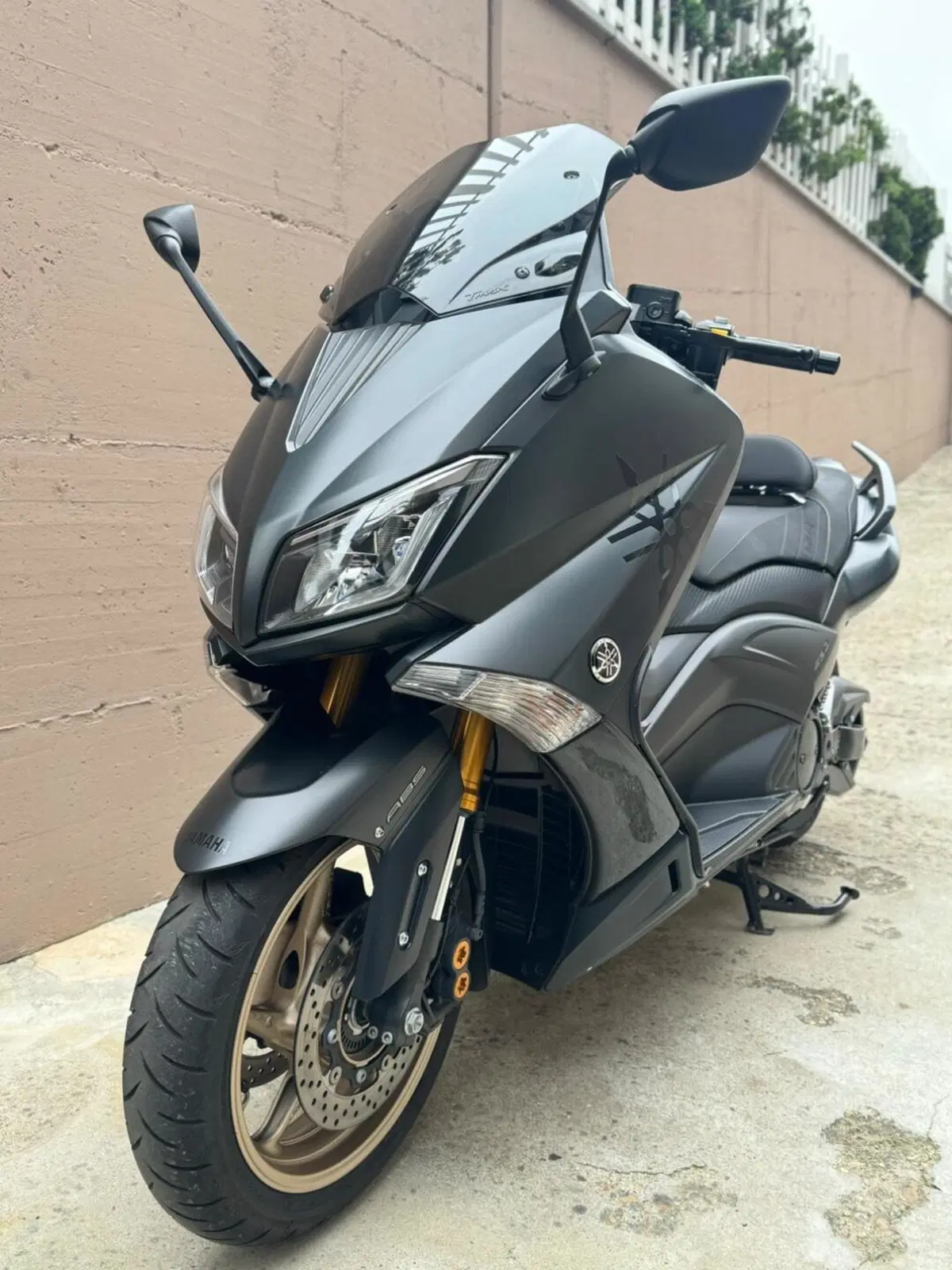 Yamaha T-Max 530 Iron Max ABS (2014 - 17) (8)