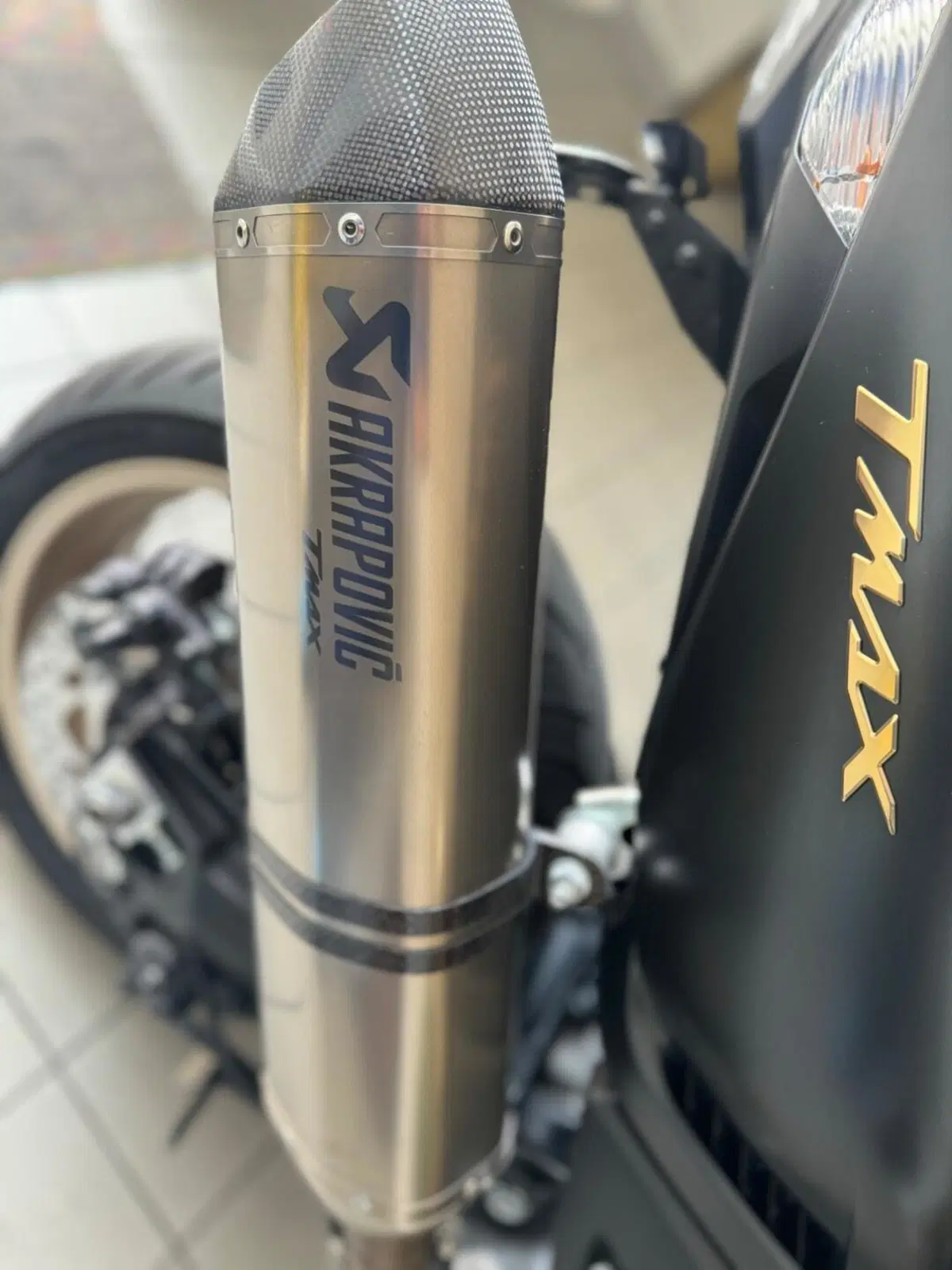 Yamaha T-Max 530 Iron Max ABS (2014 - 17) (12)