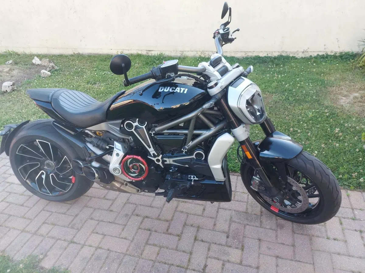 Ducati XDiavel 1262 S (2016 - 20) (2)