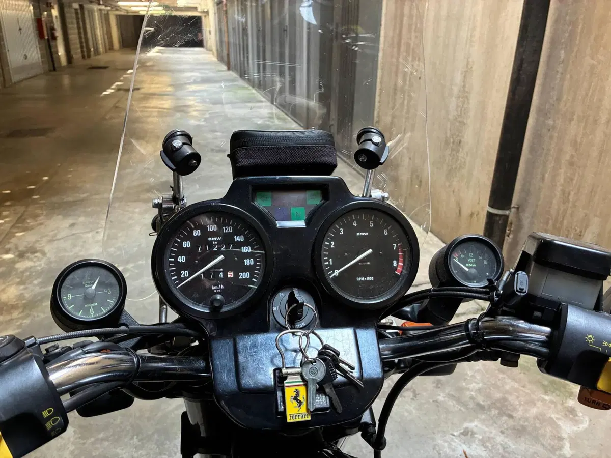 Bmw R100R Classic (7)
