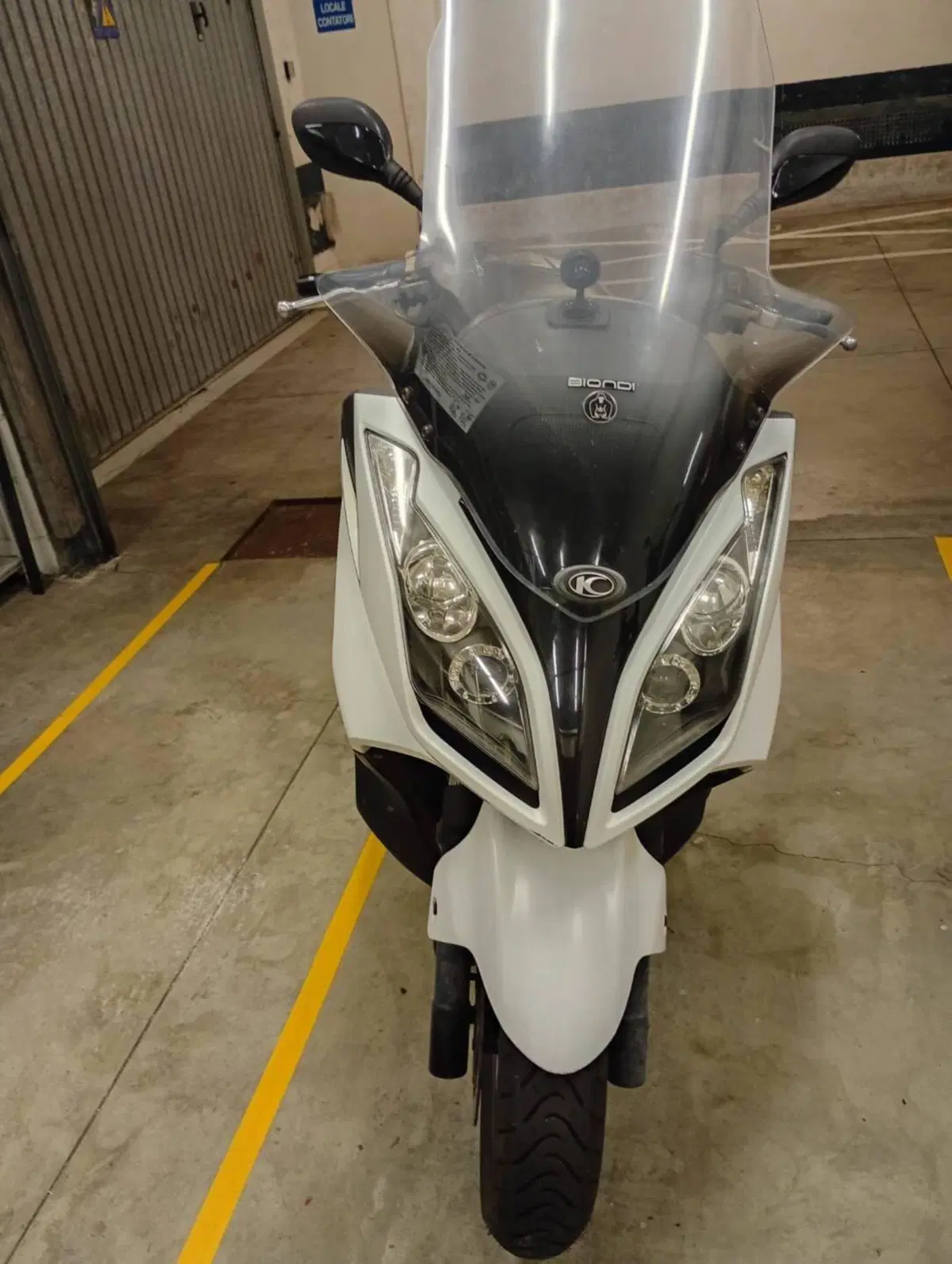 Kymco Downtown 300i (2009 - 17) (6)