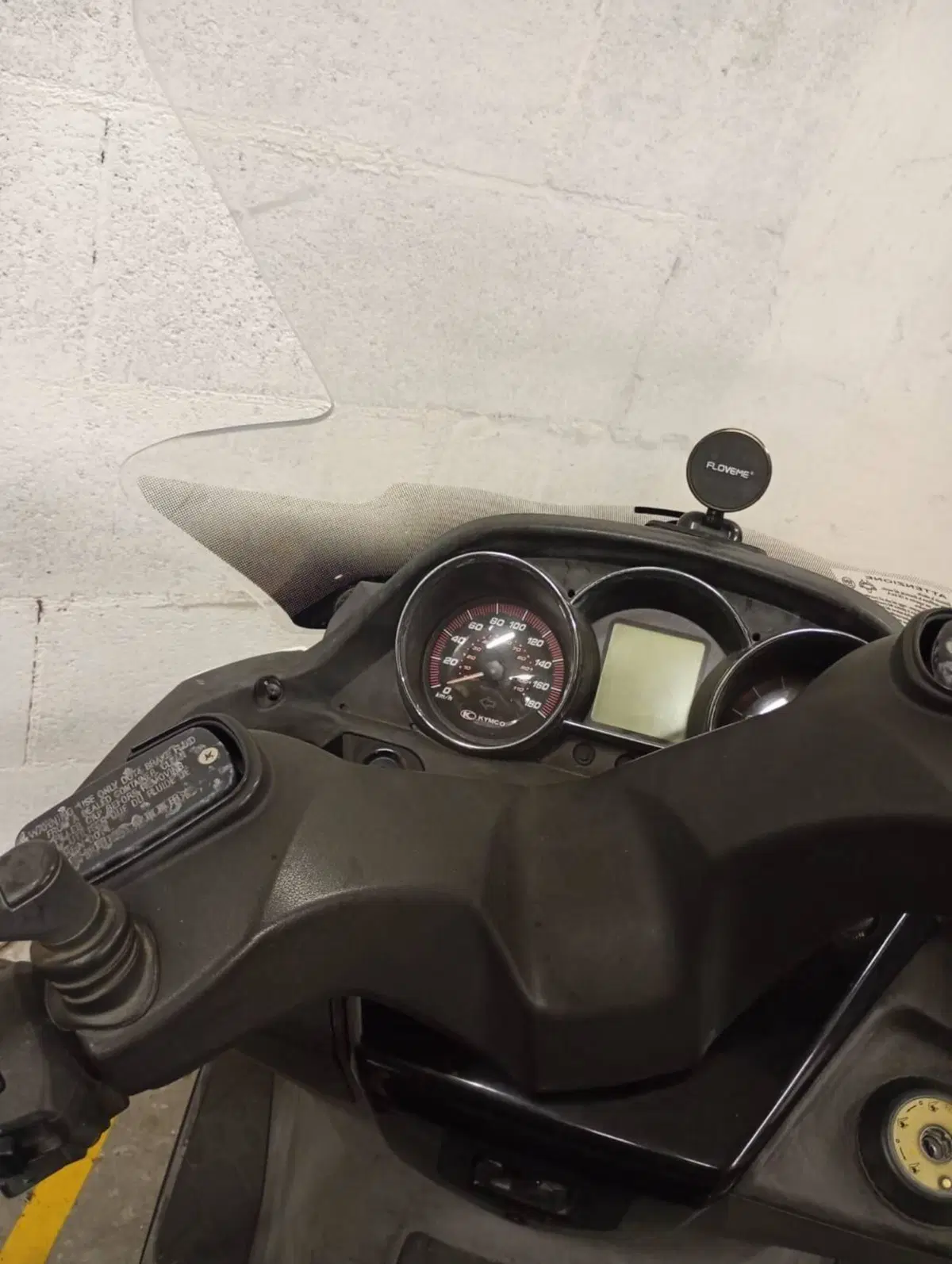 Kymco Downtown 300i (2009 - 17) (7)