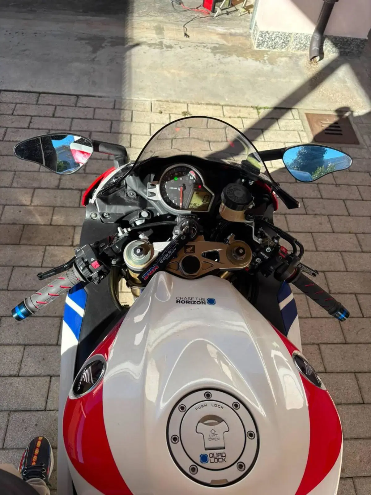 Honda CBR 1000 RR C- ABS (2009 - 11) (7)