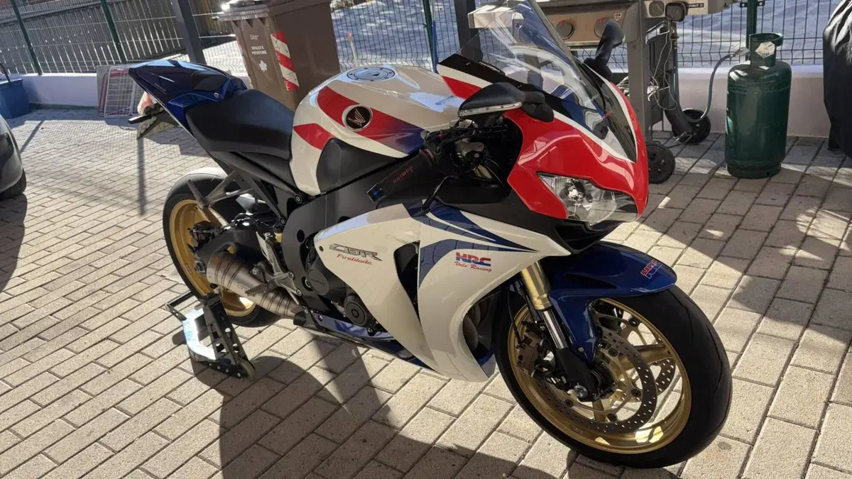 Honda CBR 1000 RR C- ABS (2009 - 11) (9)