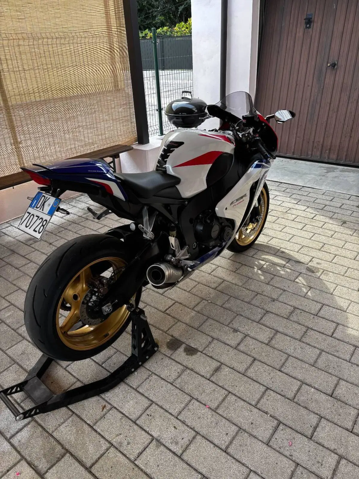 Honda CBR 1000 RR C- ABS (2009 - 11) (11)