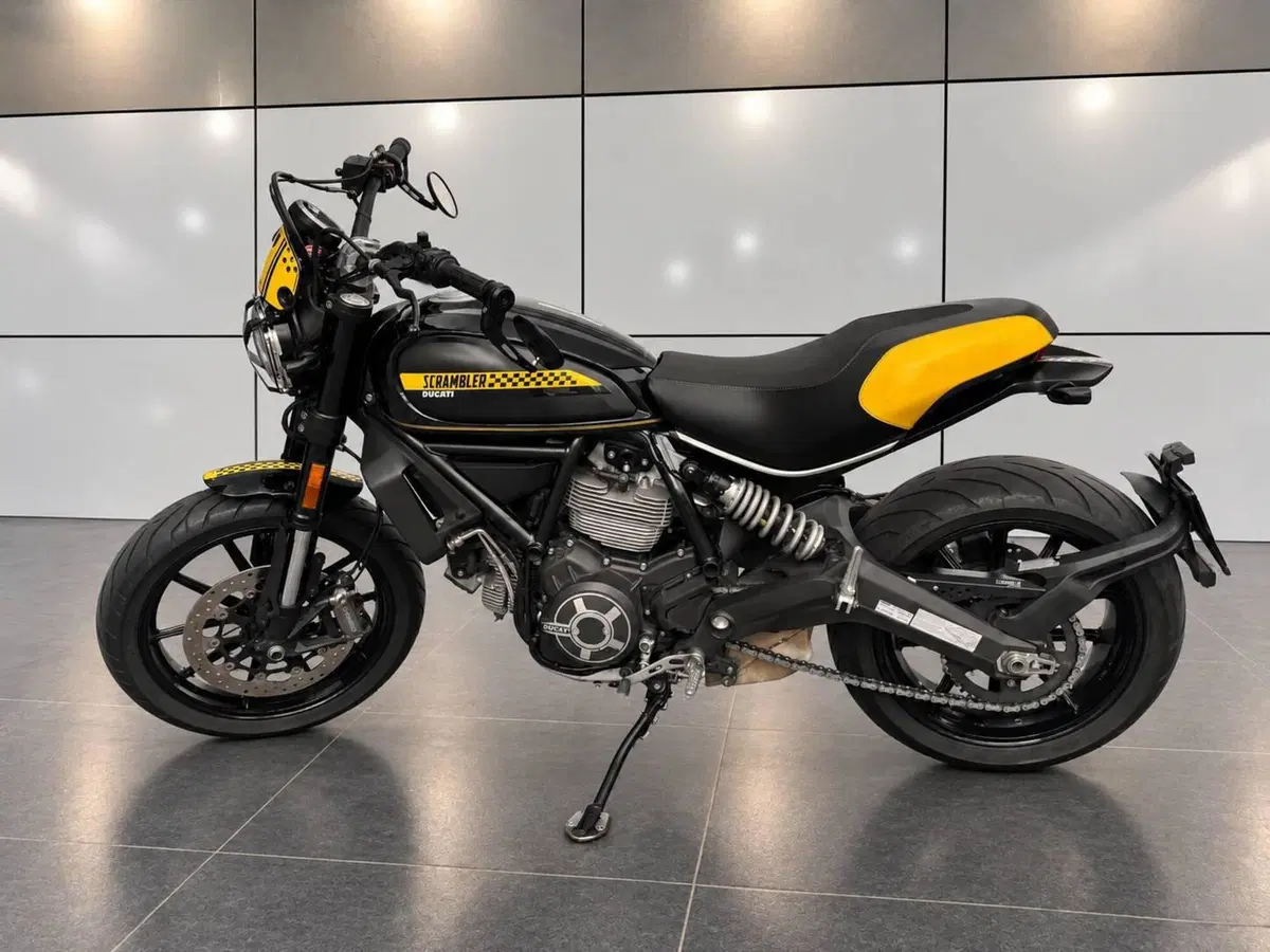 Ducati Scrambler 800 Full Throttle (2017 - 21) (4)