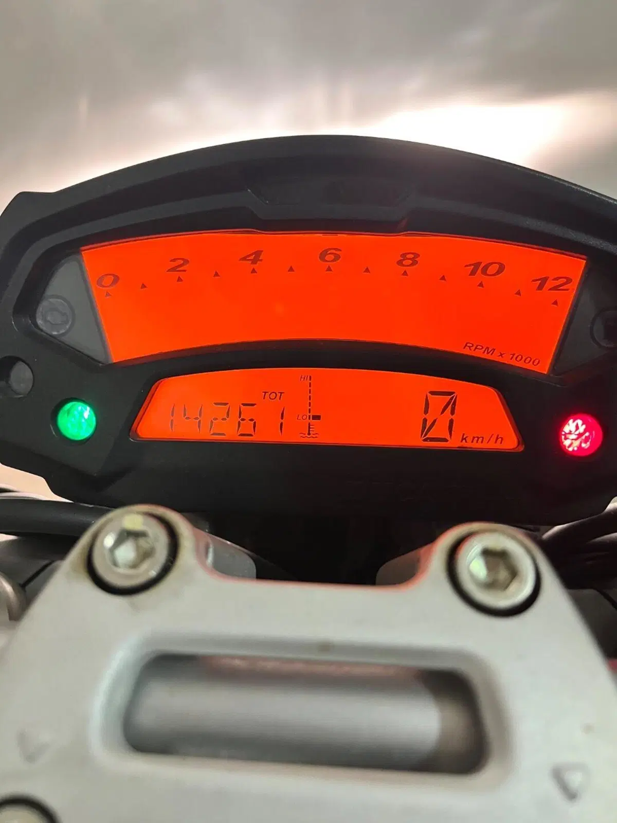 Ducati Monster 696 (2008 - 13) (9)
