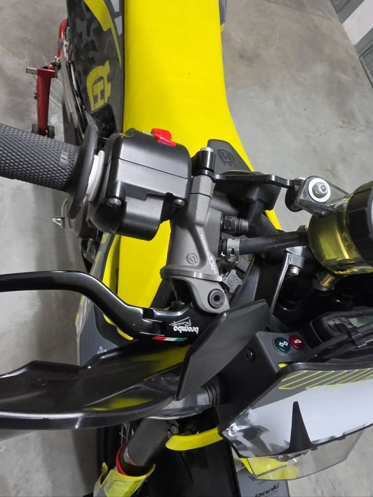 Husqvarna 701 Supermoto (2023 - 25) (10)
