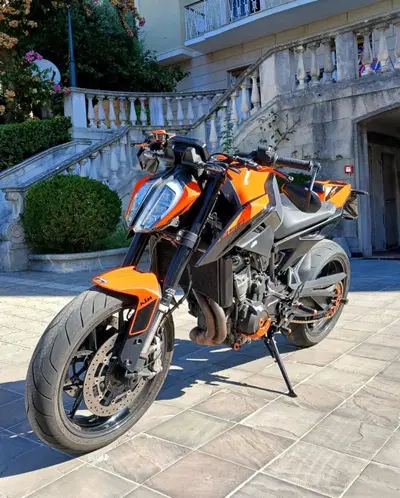 KTM 890 Duke (2021 - 23) usata