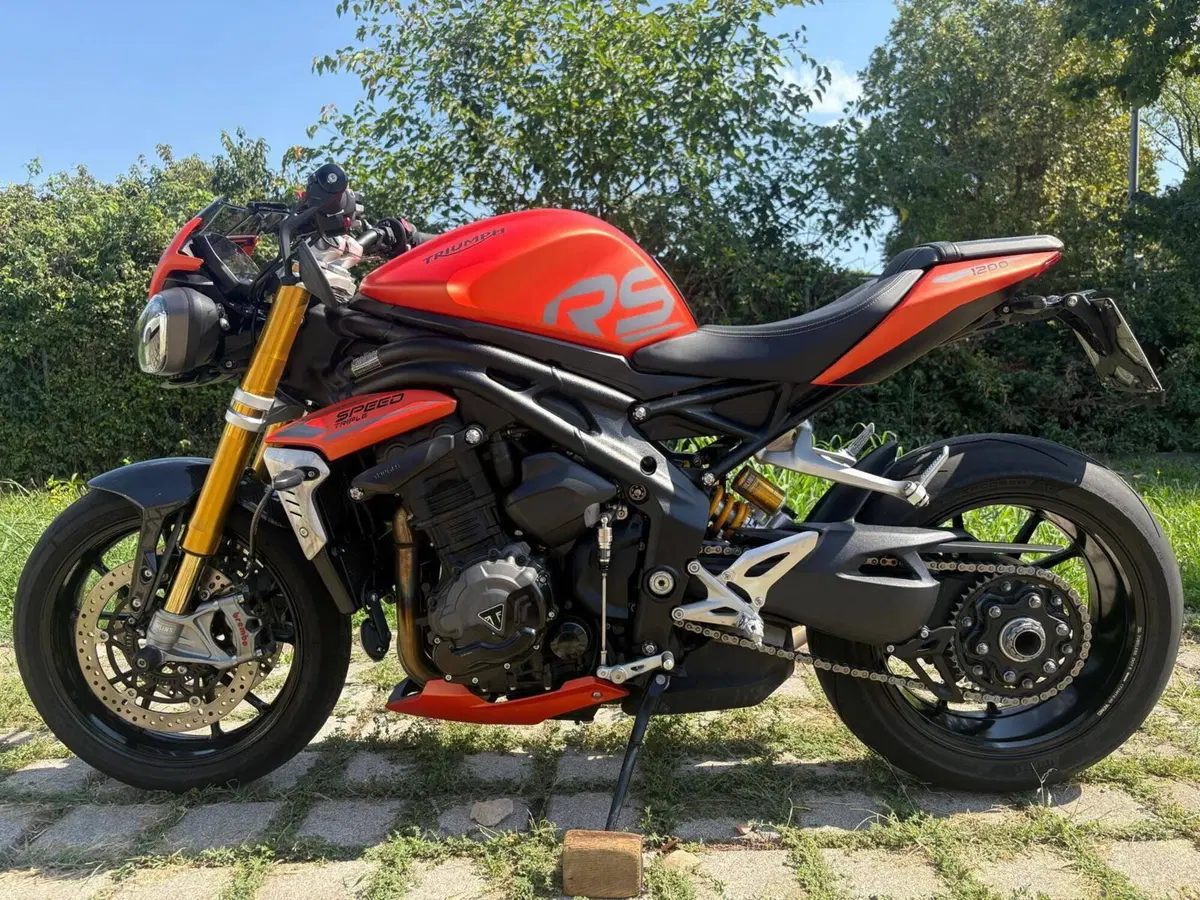 Triumph Speed Triple 1200 RS (2021 - 24) (7)