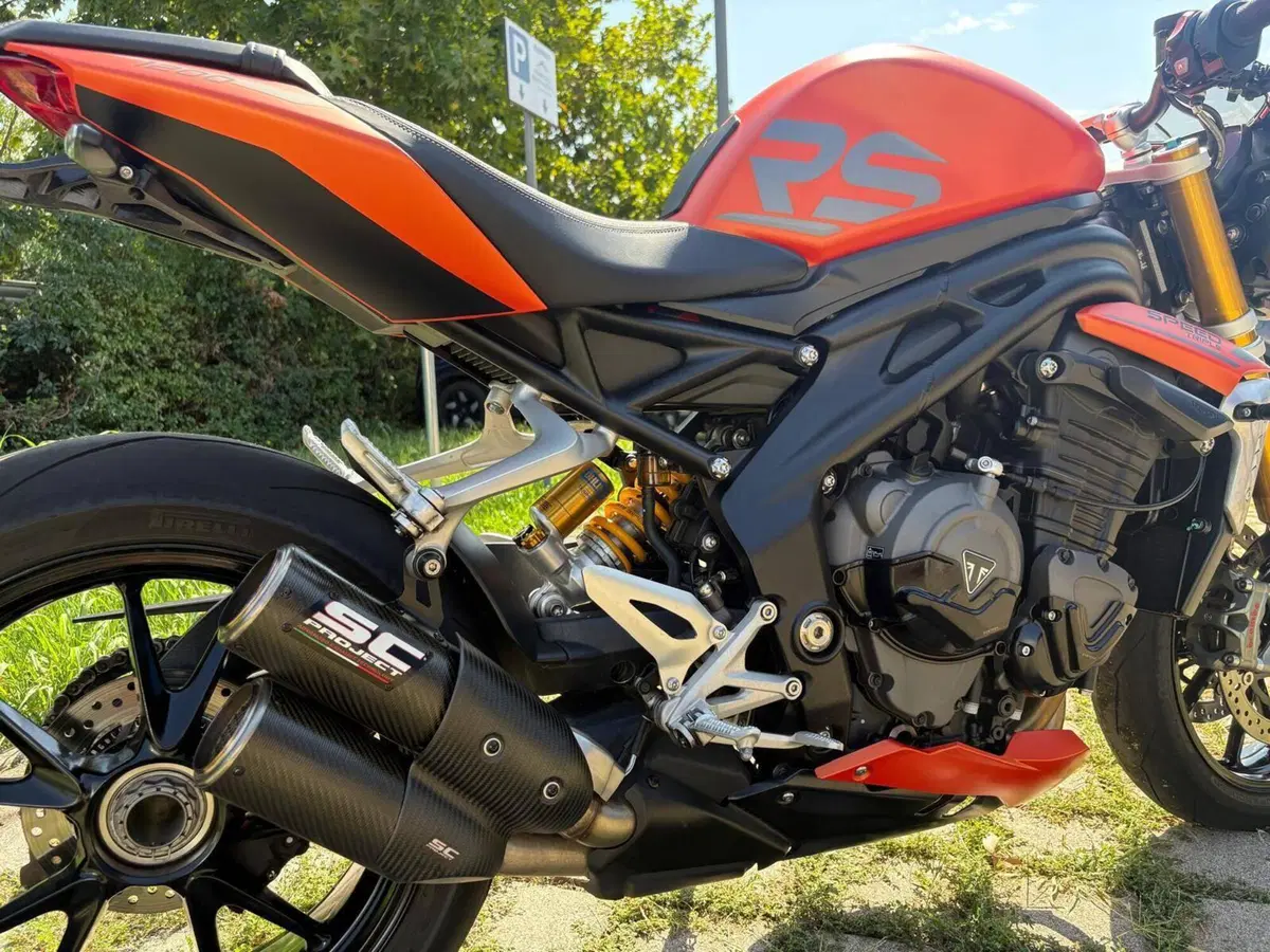 Triumph Speed Triple 1200 RS (2021 - 24) (9)