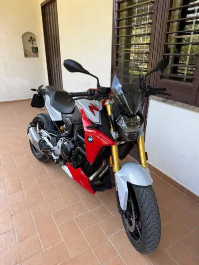 Bmw F 900 R (2021 - 24) usata